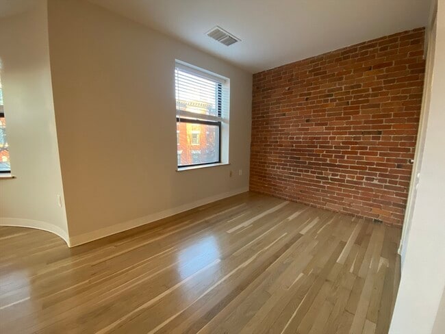 Photo - 108 Gainsborough St Unit 301w