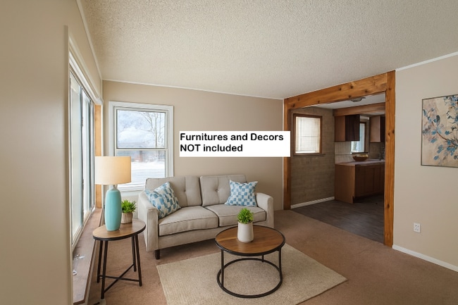 Building Photo - 754 E Mansfield Ave