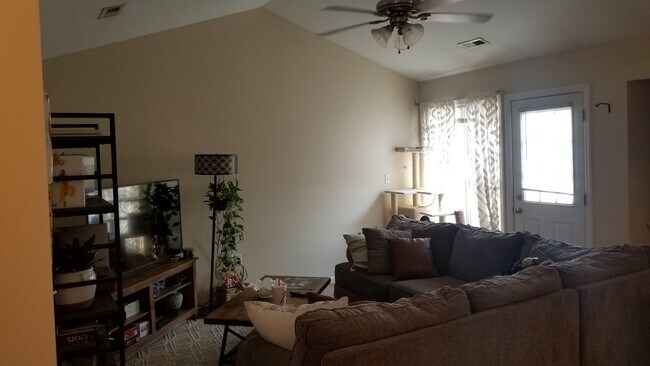 Photo - 18 Bakers Lndg