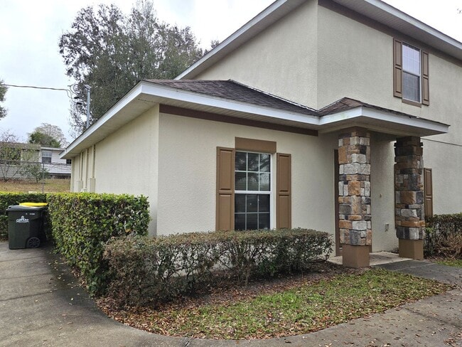 Photo - Adjacent to Waterfront Park