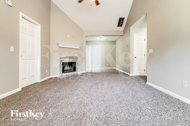 Photo - 225 Indian Springs Dr