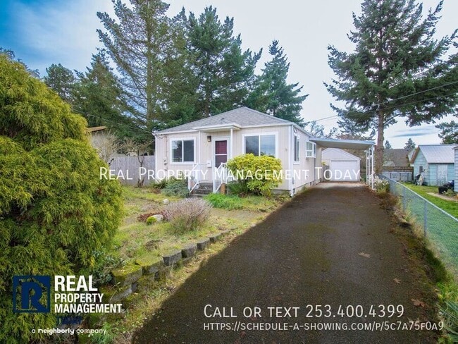 Building Photo - 1712 S 39th St