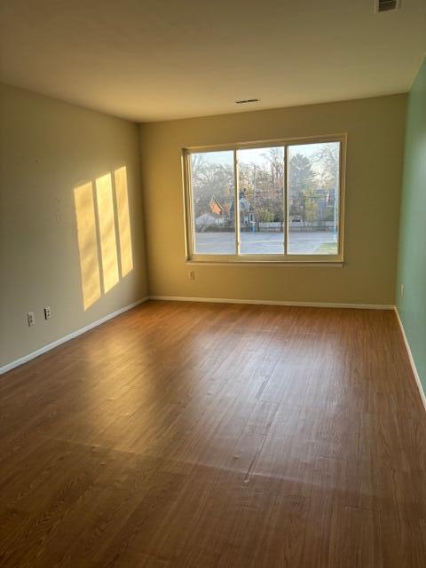 Photo - 1250 W Nine Mile Rd Unit Apt 7