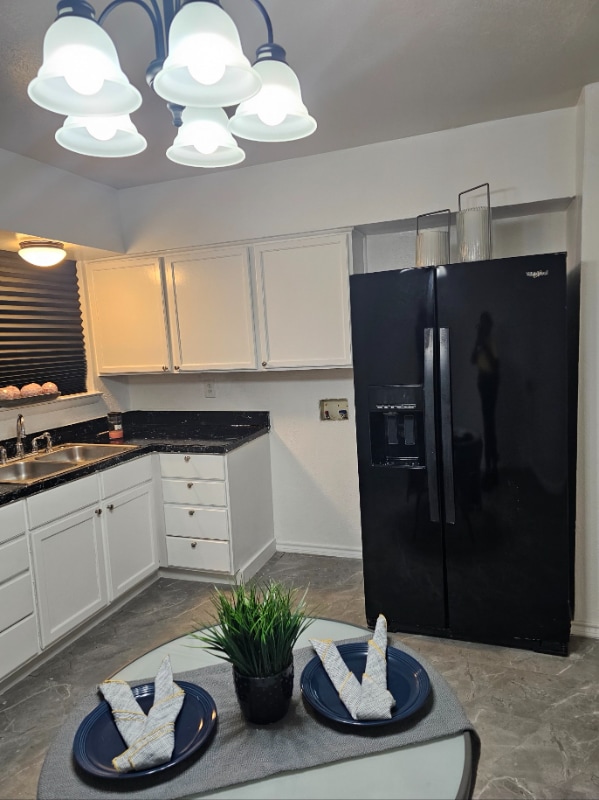 Photo - 4011 Happy Canyon Dr