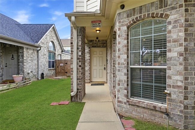 Photo - 18427 Grove Brook Ln