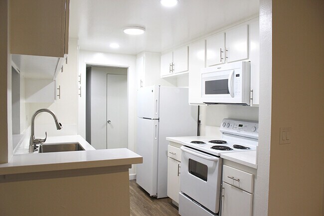 Kiowa Apartments