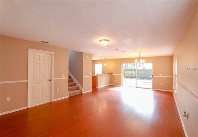 Photo - 835 McFall Ave