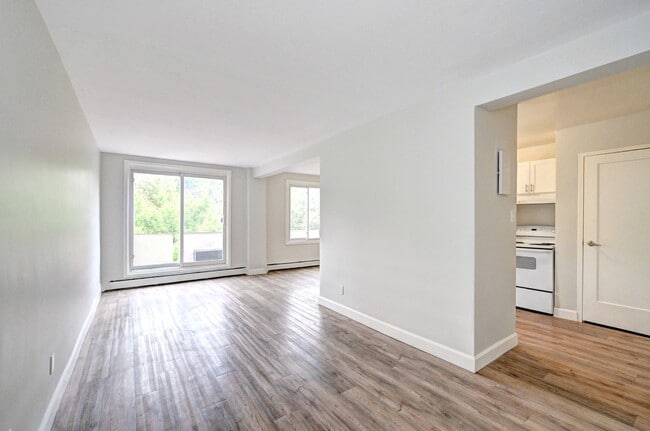 Photo - Ravine View Apartments