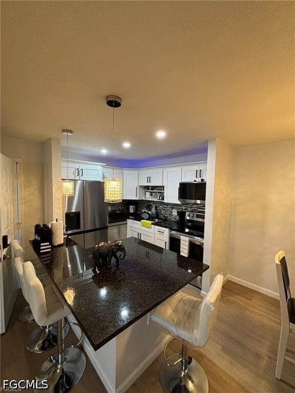 5713 Foxlake Dr Unit 4