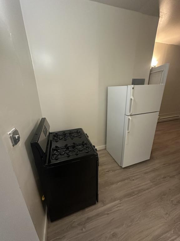 110 1/2 S Main, Apt#3-Apt#3