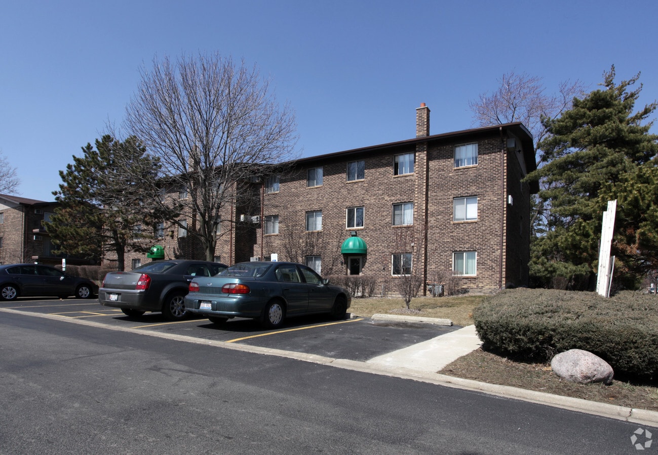 Photo - 2532 Waterbury Dr Apartments