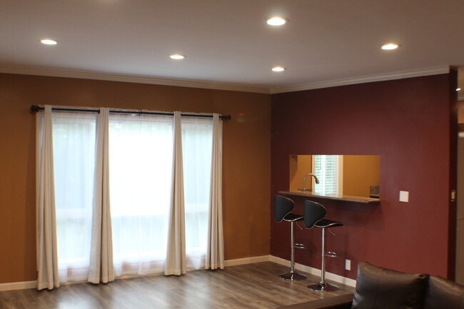 Photo - 1770 Vineyard Ave Unit 4