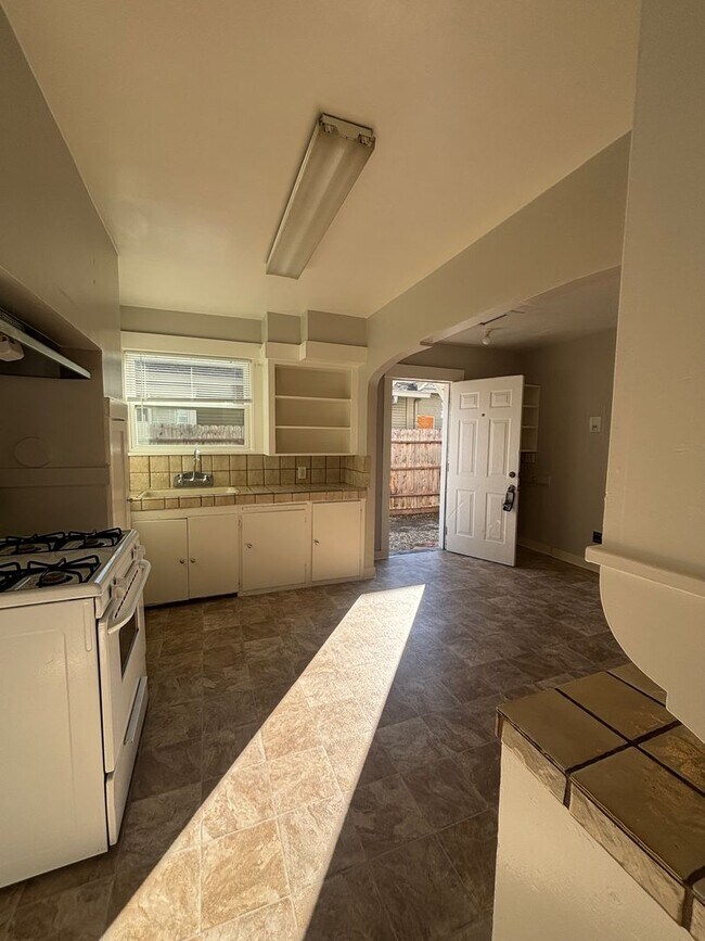 Photo - 54-2203 Unit 435-01