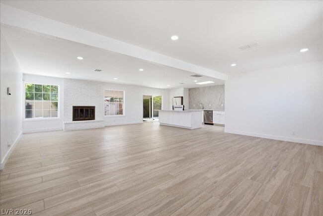 Building Photo - 1300 Canosa Ave