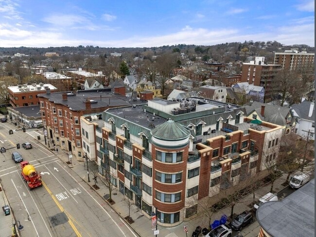 Photo - 10 Vernon St Unit 305