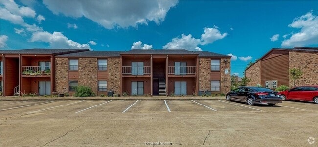 Building Photo - 904 University Oaks Blvd Unit 22 Rental