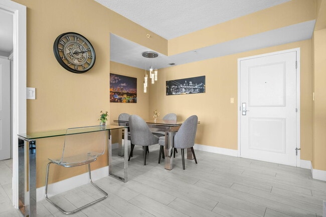 Photo - 347 N New River Dr E Unit 2302