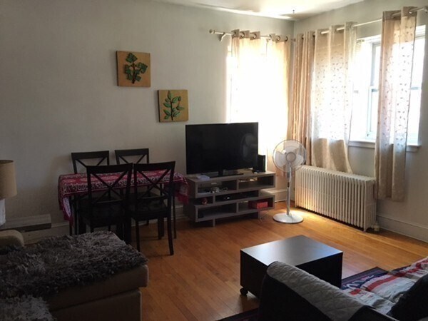 Building Photo - 1895 Beacon St Unit 11