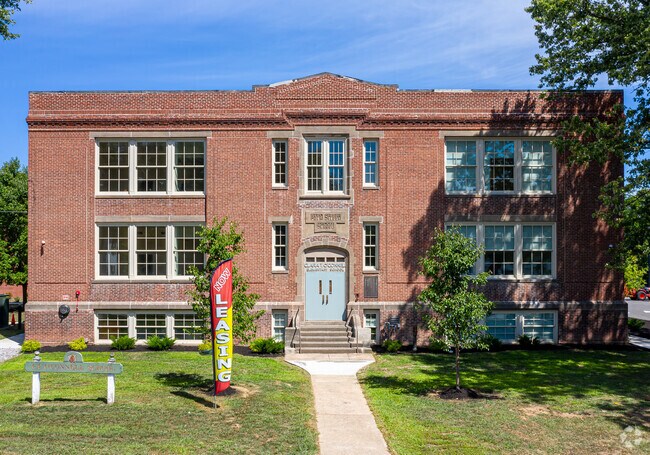 O'Connell School Apartments - O'Connell School Apartments