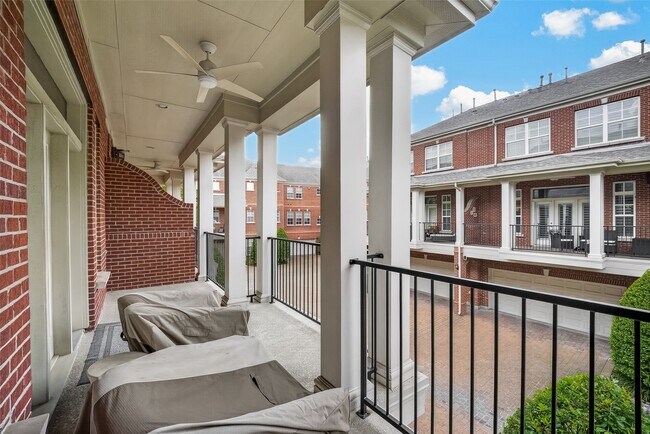 Photo - 15 Islewood Blvd