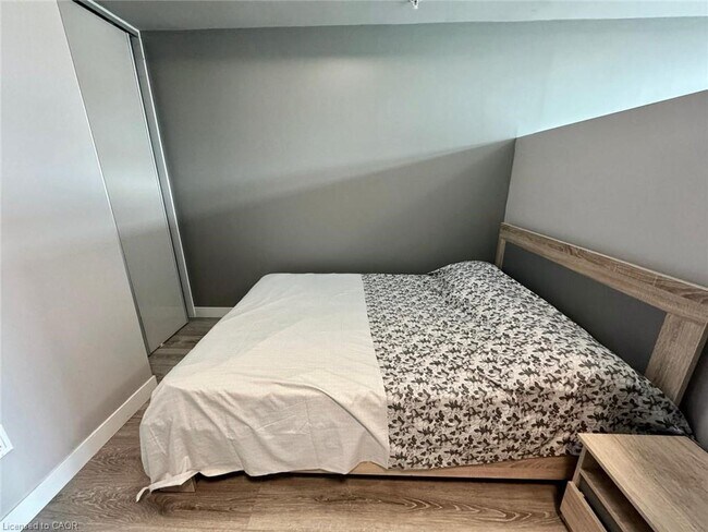 Photo - 250 Albert St Unité 318