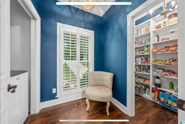 Photo - 8204 Cedar Mountain Rd