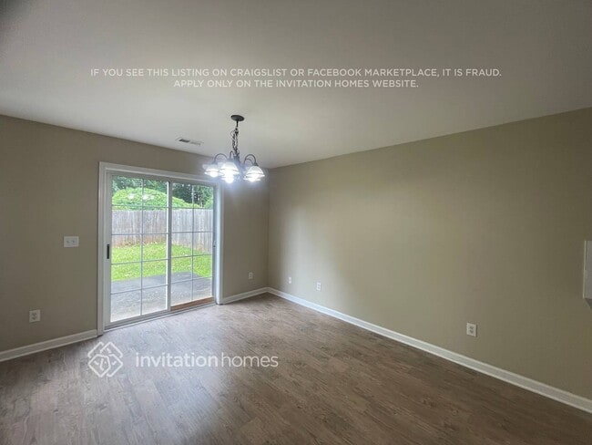 377 Highland Falls Dr