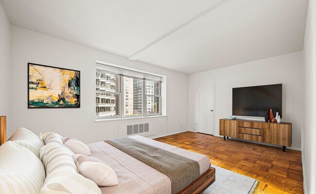 Building Photo - 220 W Rittenhouse Sq Unit 6F