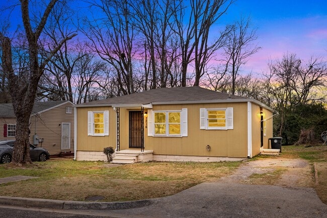 Photo - 7216 Paris Ave