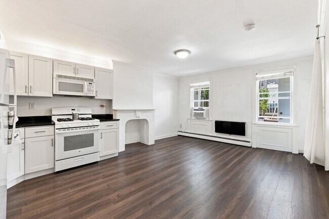 Photo - 138 Chestnut Ave