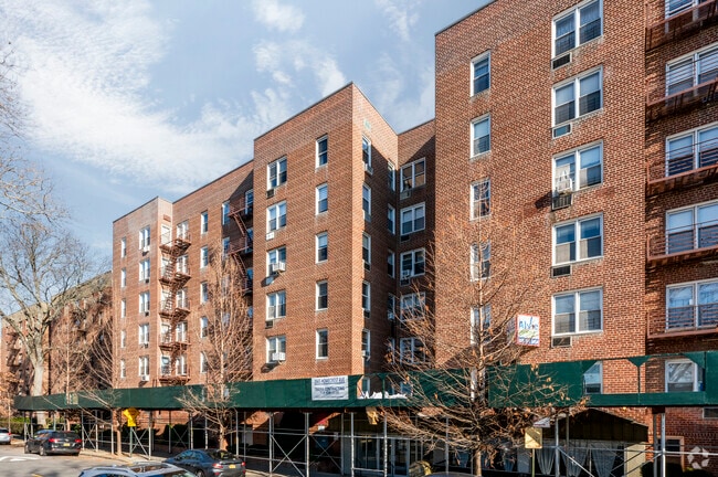 Photo - 2665 Homecrest Ave