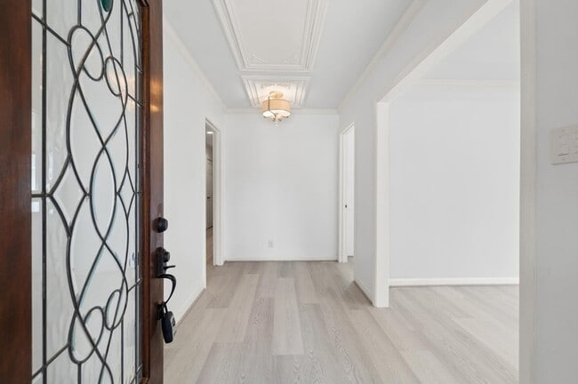 Photo - 6249 Overbrook Ln