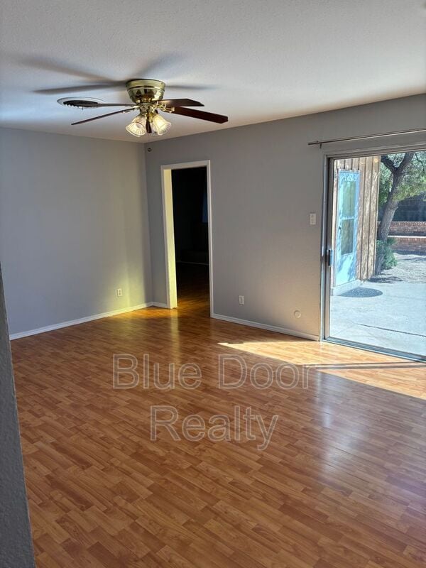 Photo - 13412 Turquoise Ave NE