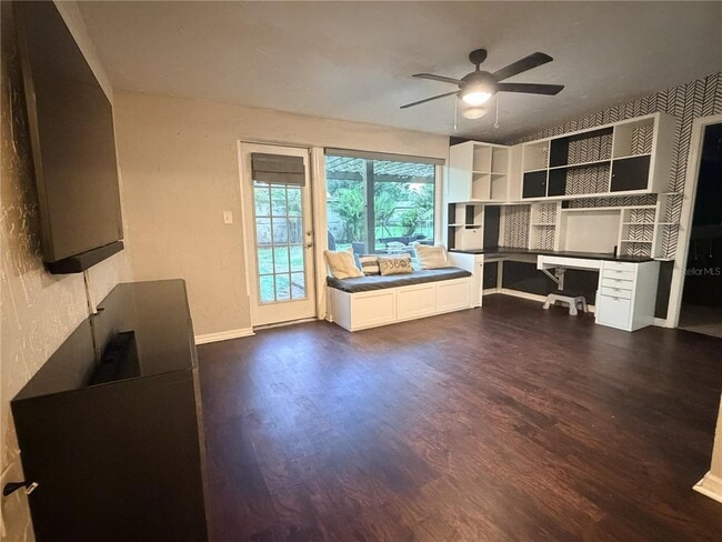 Photo - 1707 W Comanche Ave