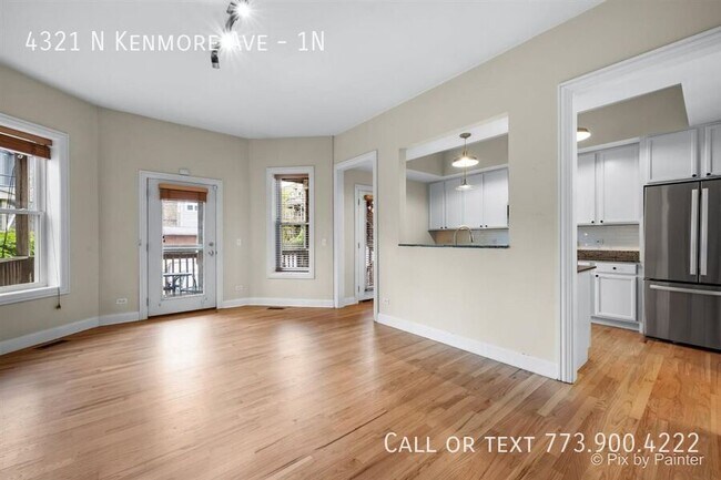 Photo - 4321 N Kenmore Ave