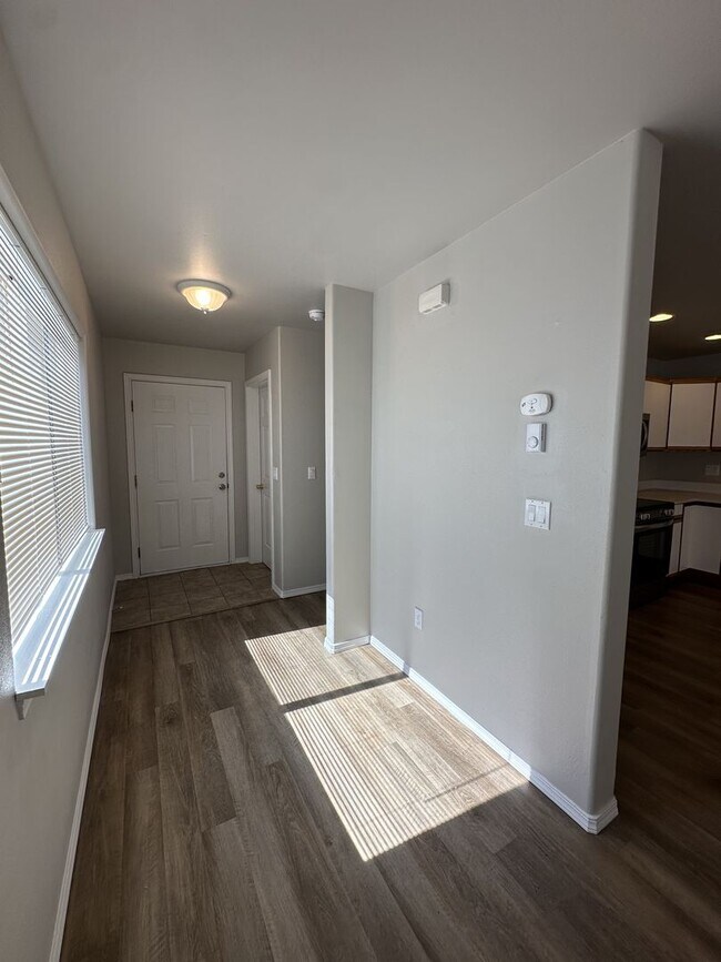 Photo - Canyon Triplex - 00000-CANYON-00 Unidad 2019