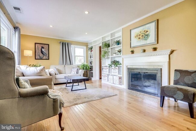 Photo - 8113 Carlyle Pl
