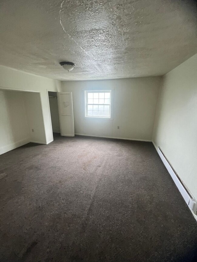 1122 E 11th St Unit 2