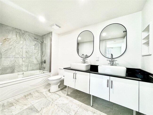 Photo - 31 SE 5th St Unit 1708