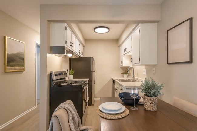 Photo - Biscayne Apartments