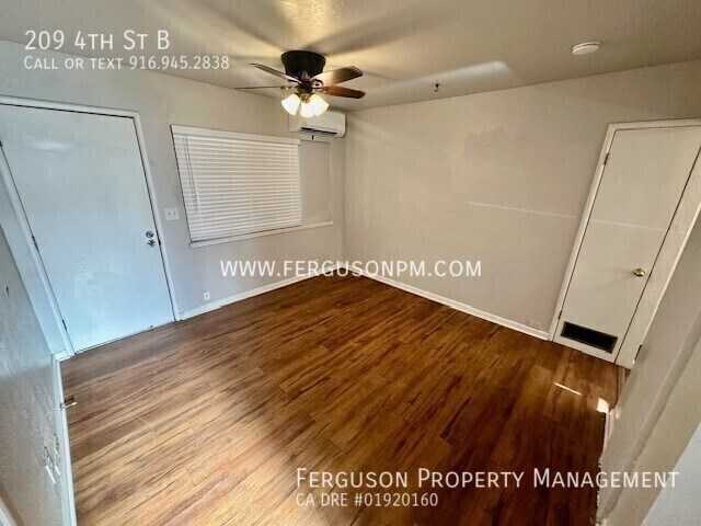 Photo - 209 4th St