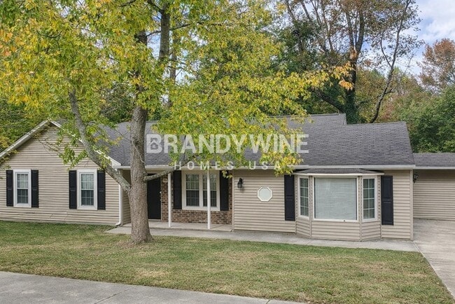 Building Photo - 702 Dunaire Way