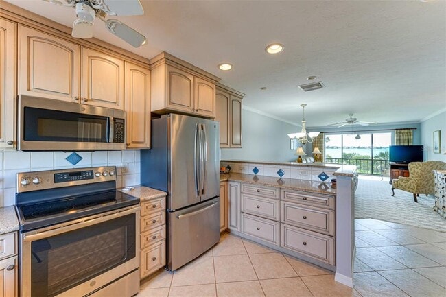 Photo - 1608 Stickney Point Rd Unit 1608-204