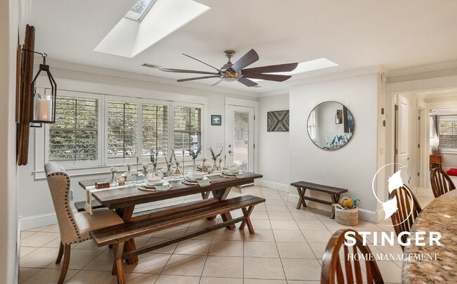 Photo - 150 Brickyard Point Rd S