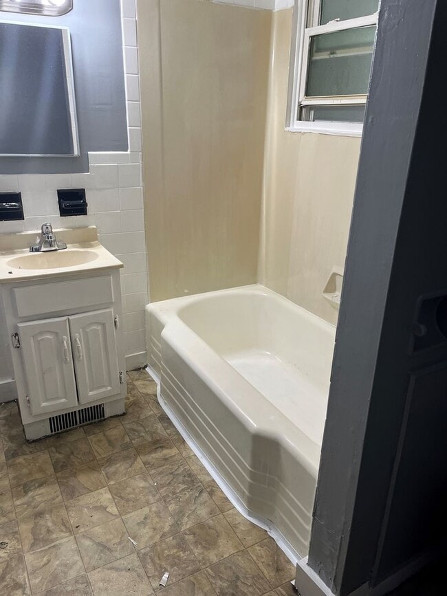 Photo - 610 Turtle St Unit Apt. 1