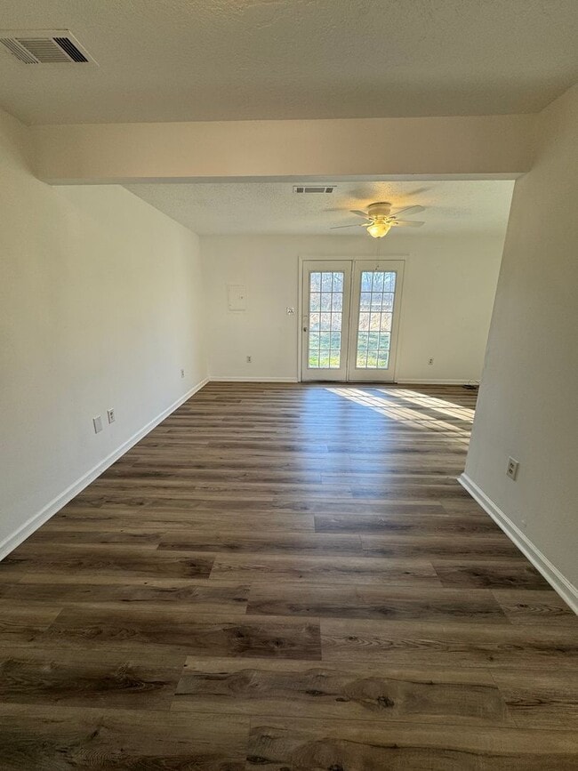Photo - 427 Mt Pelia Rd Unit 3