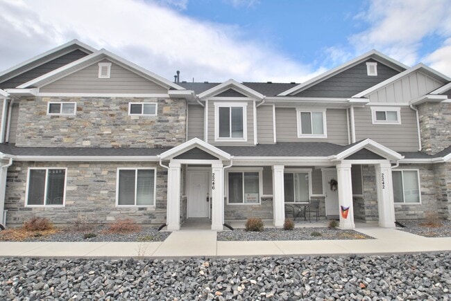 Building Photo - 2246 W Nibley Pkwy