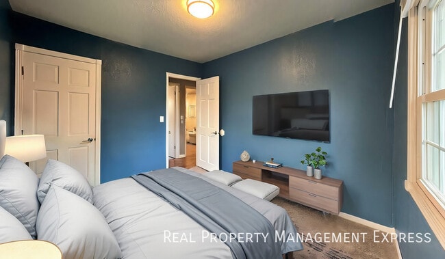 Photo - 808 S Glendale Ave