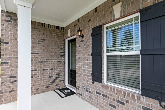 Photo - 1856 Hanover W Dr