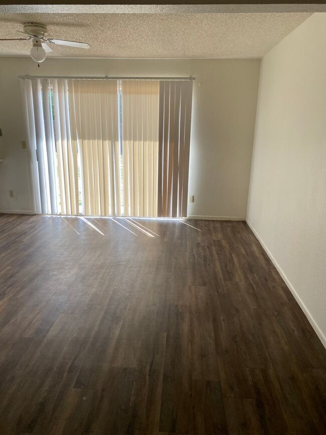 Photo - 5233 W Altadena Ave